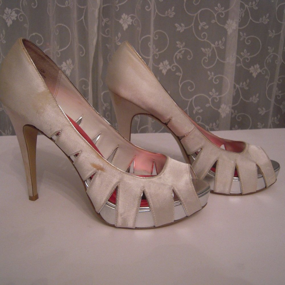 White platform heels  open toe